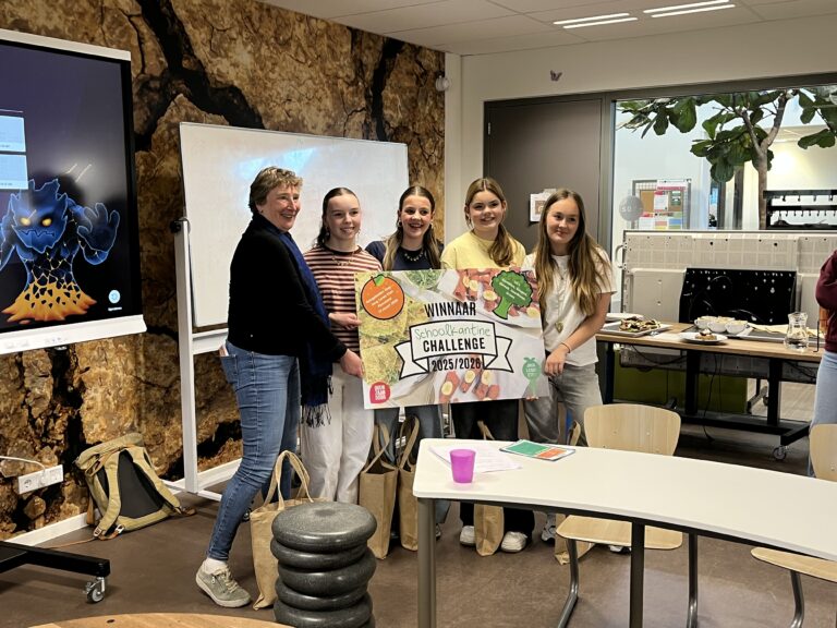 Leerlingen middelbare school winnen prijs